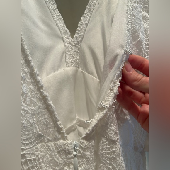 Kite And Butterfly Rena Bohemian White Wedding Dress like new - Picture 10 of 16
